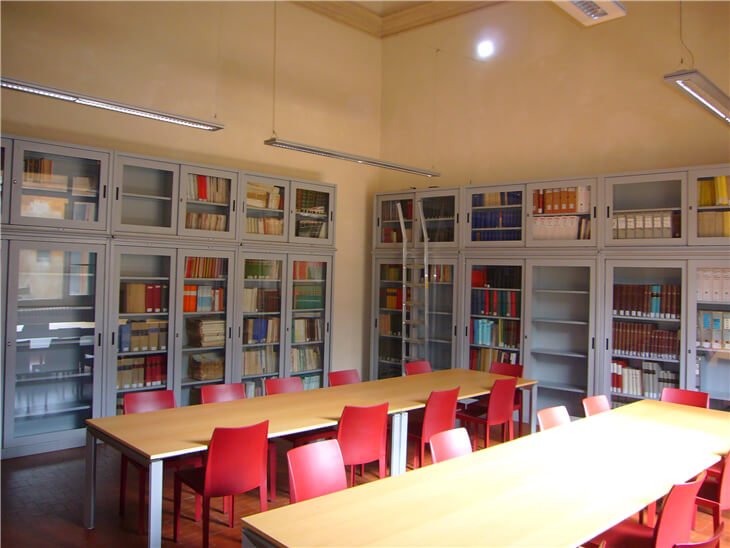 Biblioteca dell’Istituto Storico Parri di Bologna