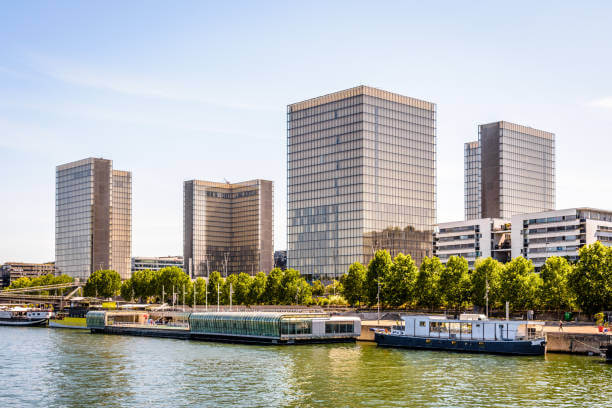 La Bibliothèque “François Mitterrand” della BNF a Parigi