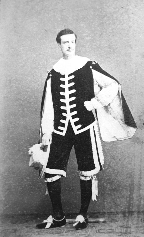 Il Conte Filippo Savorgnan di Brazzà (1842-1925) in costume da Albrecht von Wallenstein al Ballo Borghese 1866 (Collezione A. Cotticelli)