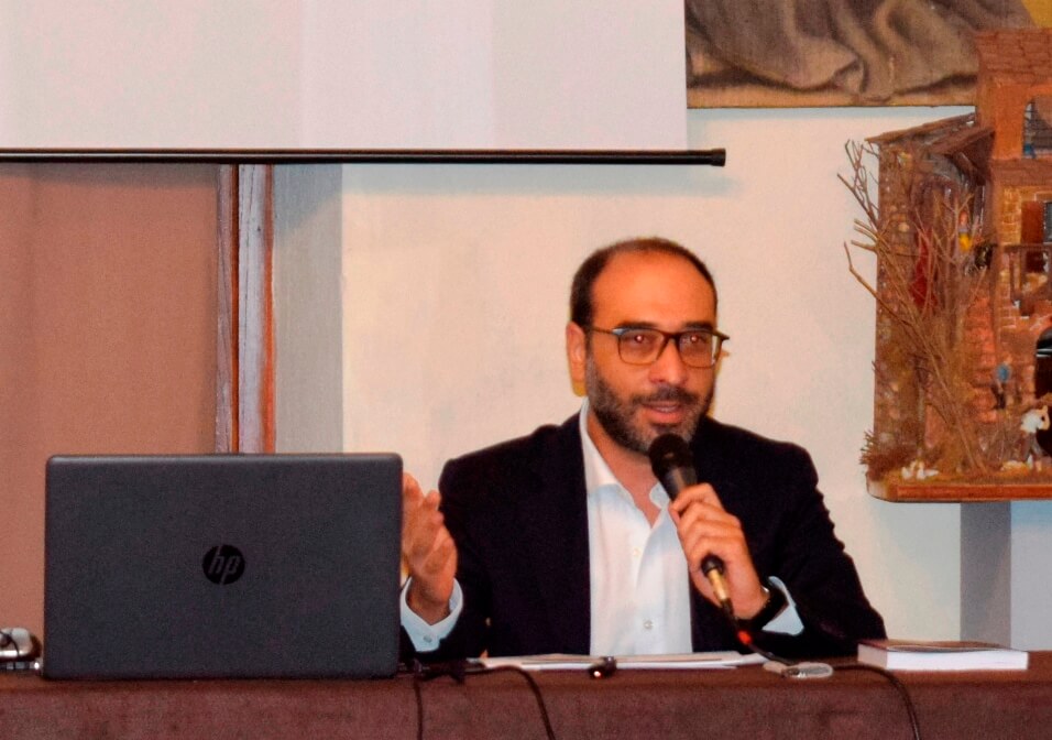 Andrea Cotticelli autore del libro “L’ultimo gran ballo della Roma Pontificia”