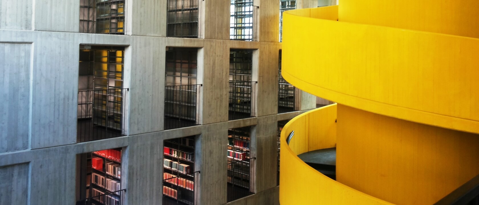 Il libro di Andrea Cotticelli è tra le nuove acquisizioni<br>della Biblioteca dell’Istituto Nazionale Ferruccio Parri Il libro di Andrea Cotticelli è tra le nuove acquisizionidella Biblioteca dell’Istituto Nazionale Ferruccio Parri
