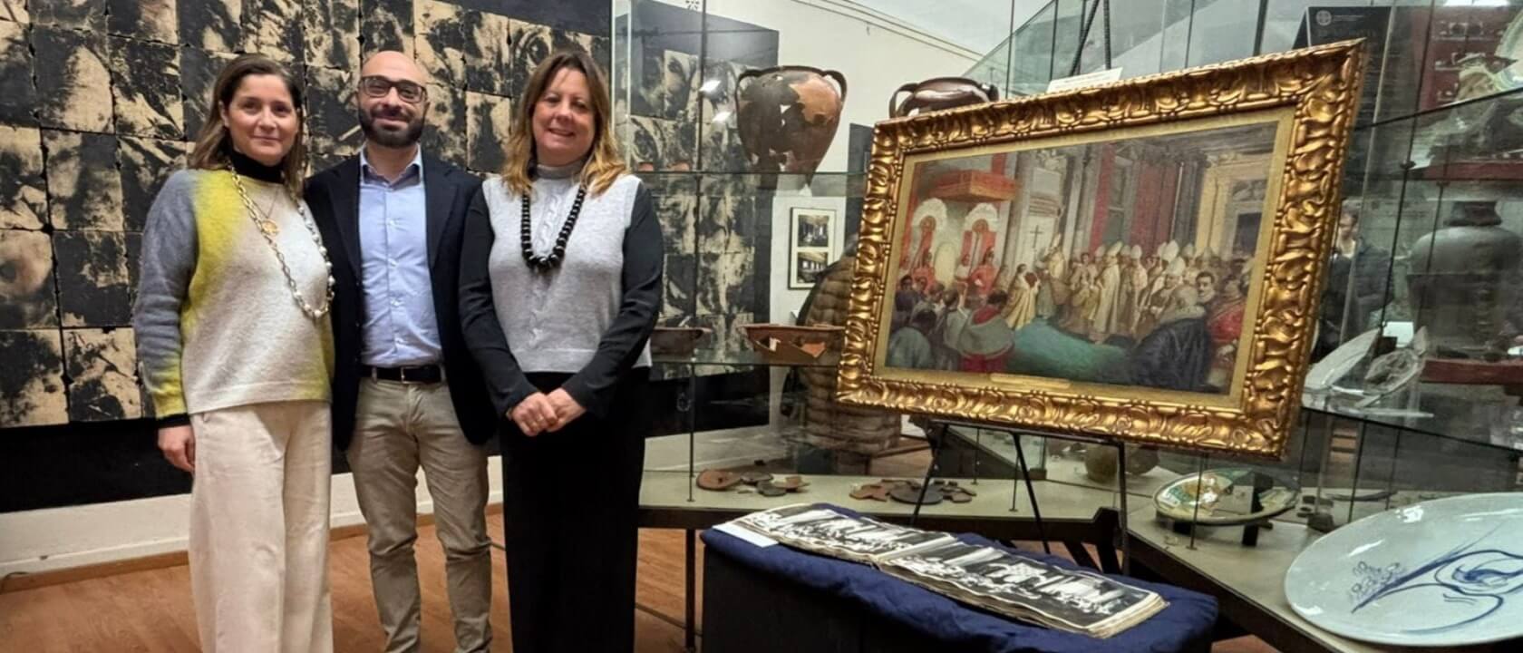 Andrea Cotticelli ha inaugurato a Tarquinia la Mostra Fotografica “100 anni di Giubileo”